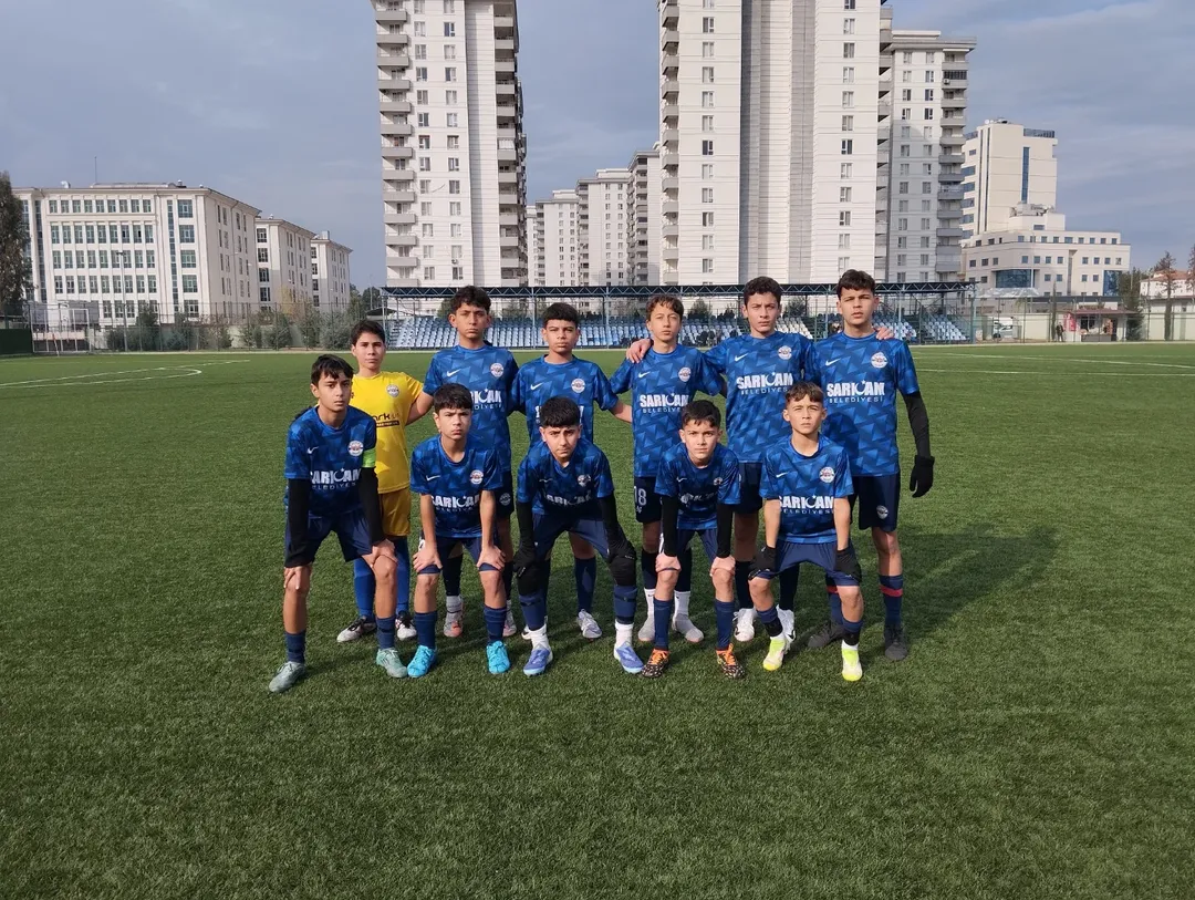 Home sarıçamdemirspor u14 takımımız bugün play off şampiyonlar grubunda ilk maçını oynadı sahadan ma